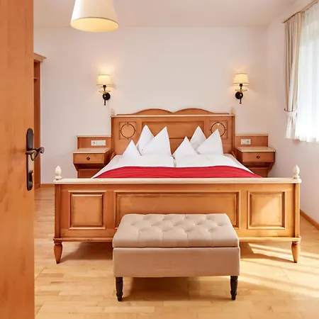 Dachsteinblick 4*