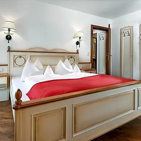 Hotel apartamentowy Dachsteinblick
