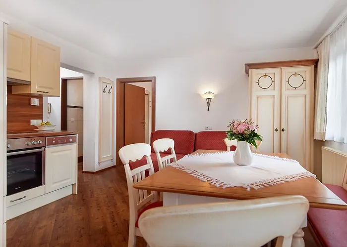 Dachsteinblick Aparthotel Flachau